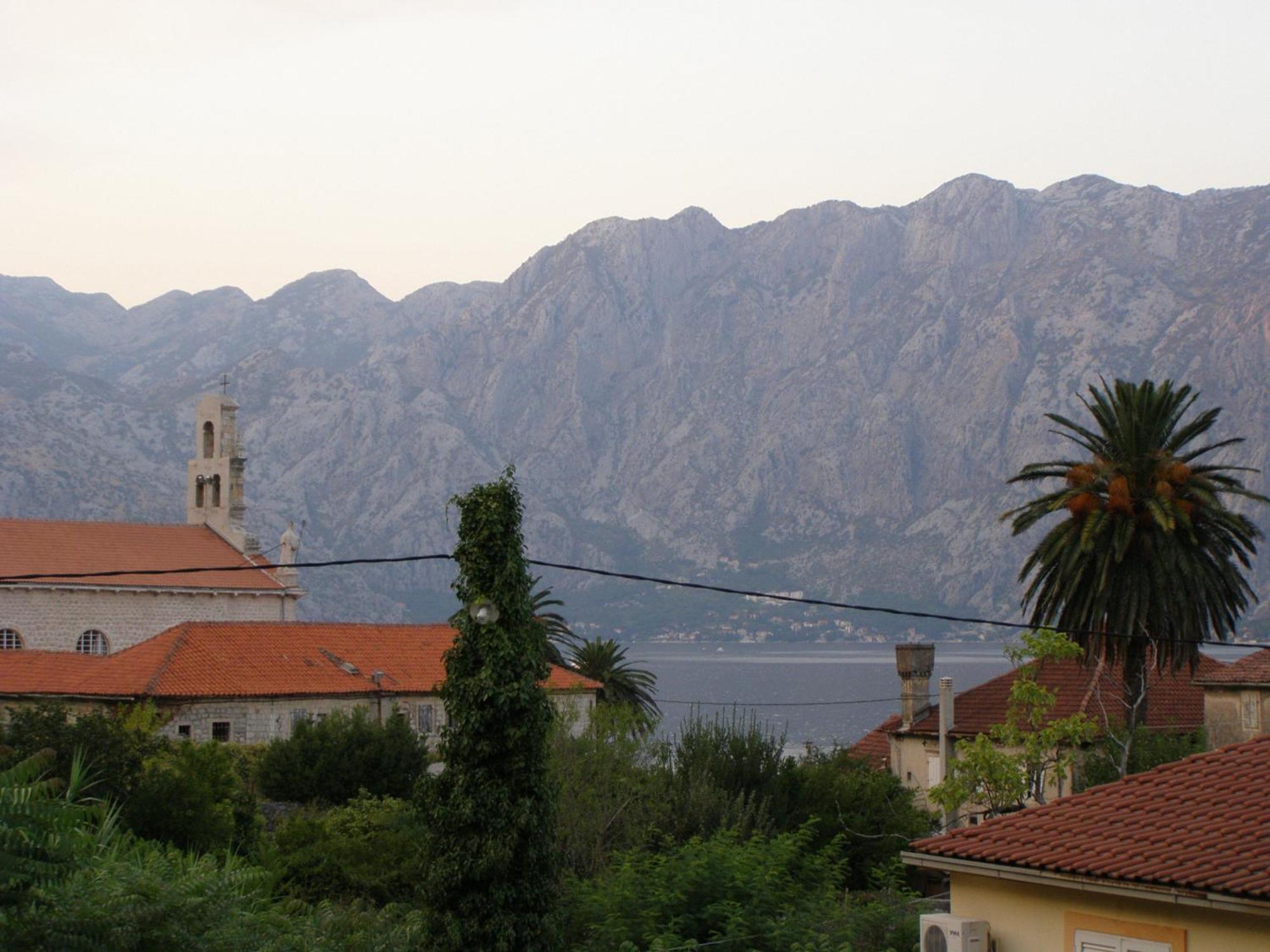 Djurovic Apartments Montenegro Kotor Eksteriør bilde