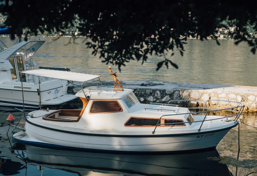 Djurovic Apartments Montenegro Kotor Eksteriør bilde