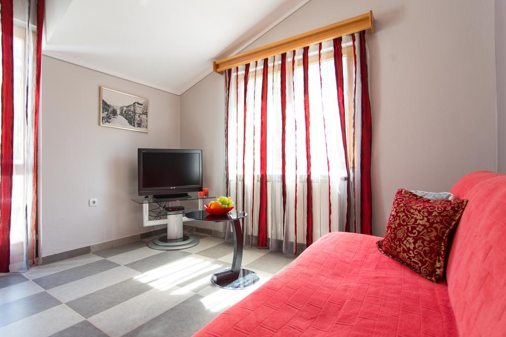 Djurovic Apartments Montenegro Kotor Eksteriør bilde