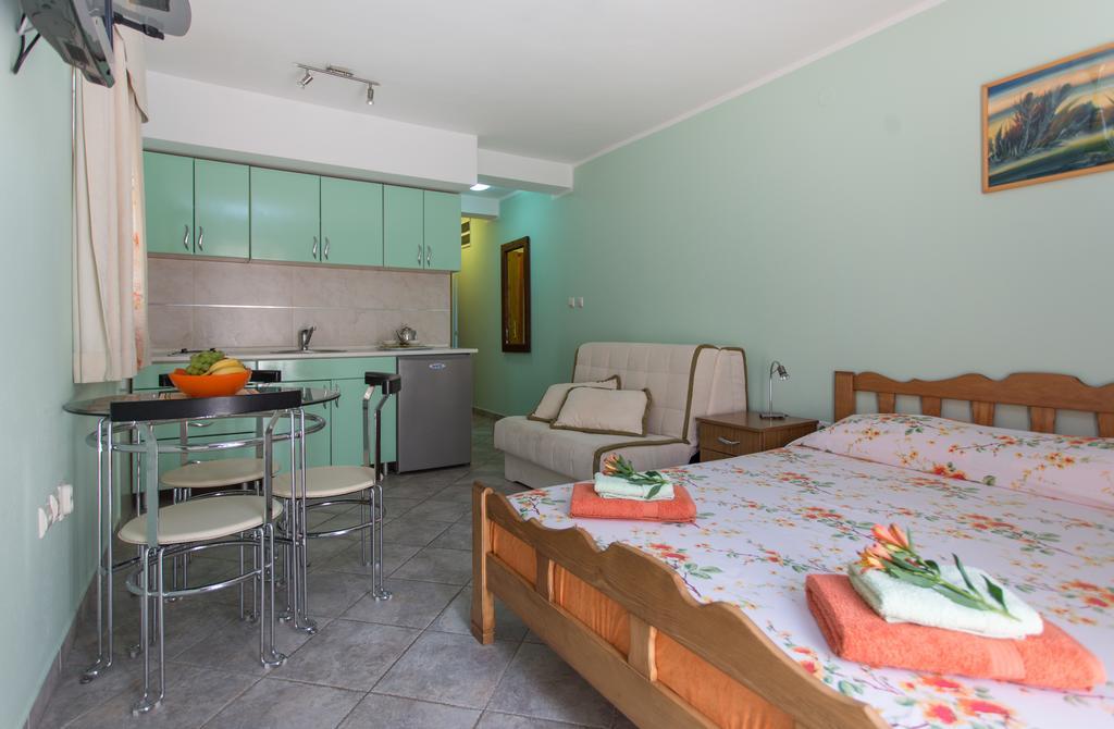 Djurovic Apartments Montenegro Kotor Eksteriør bilde