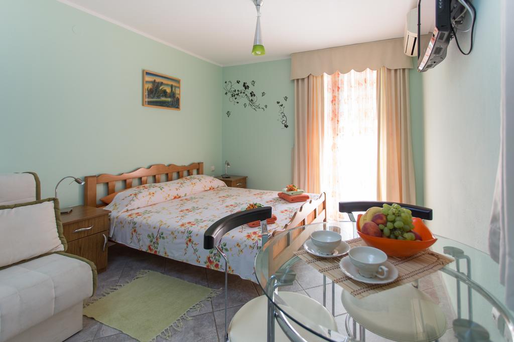 Djurovic Apartments Montenegro Kotor Eksteriør bilde