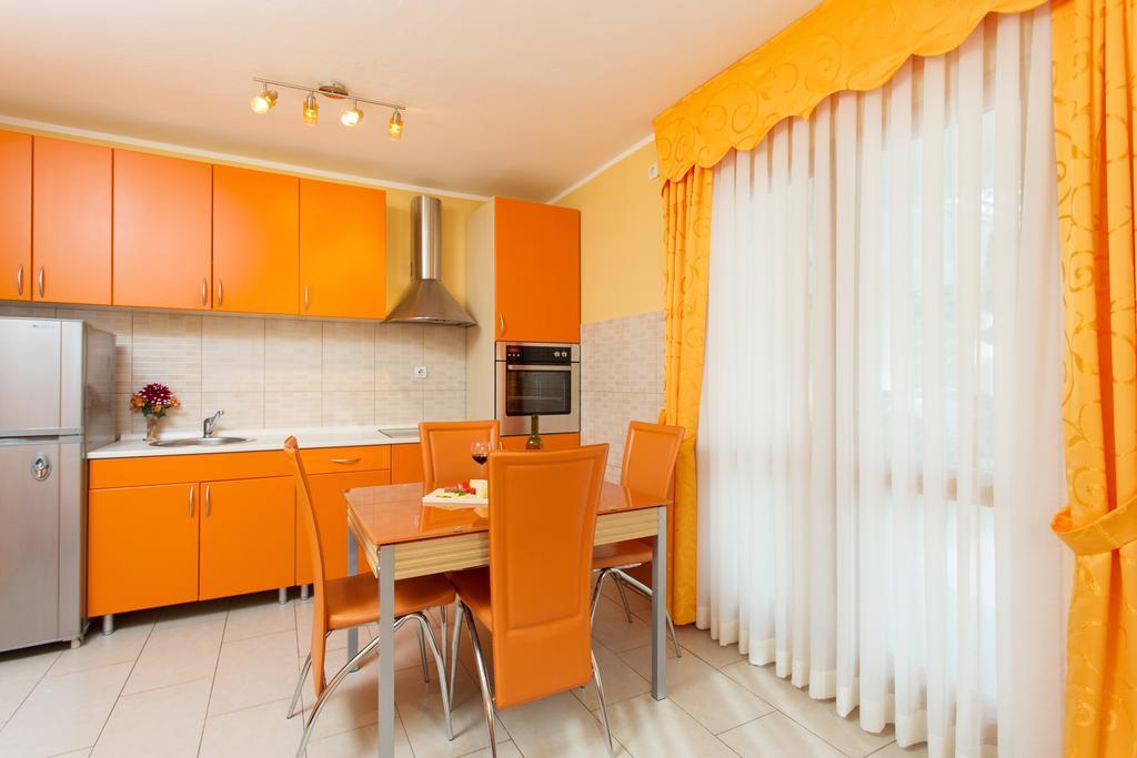 Djurovic Apartments Montenegro Kotor Eksteriør bilde