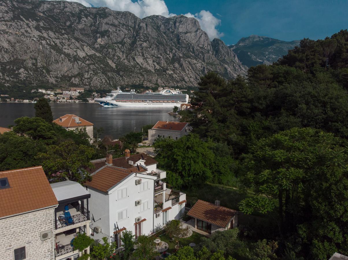 Djurovic Apartments Montenegro Kotor Eksteriør bilde