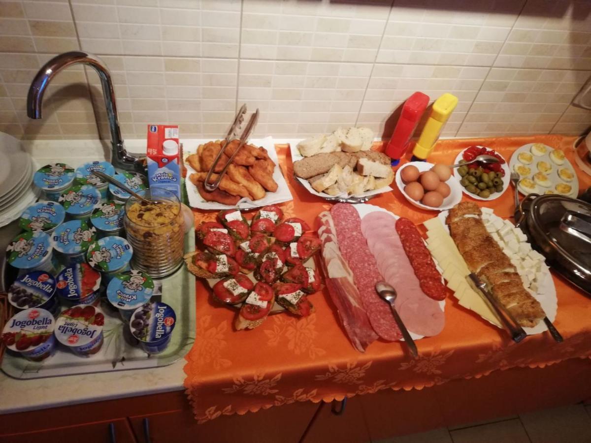Djurovic Apartments Montenegro Kotor Eksteriør bilde